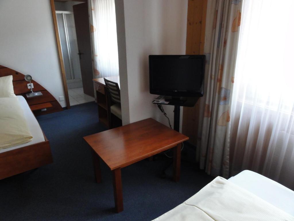 Hotel Steinbock Γκρίντελβαλντ Εξωτερικό φωτογραφία